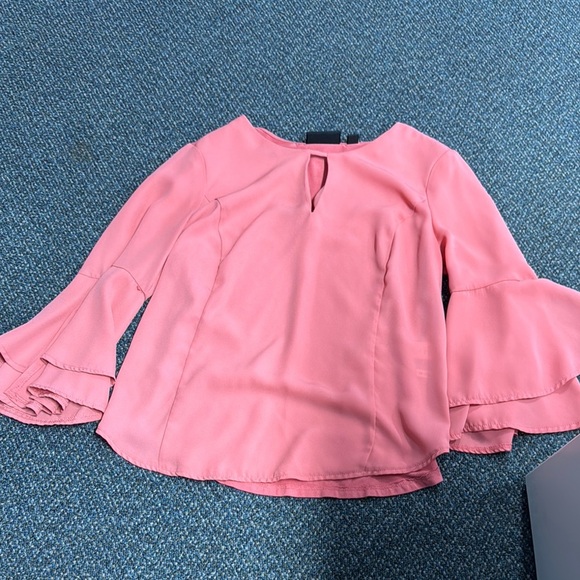 7th avenue new York and company top S // 042744 - Picture 1 of 2